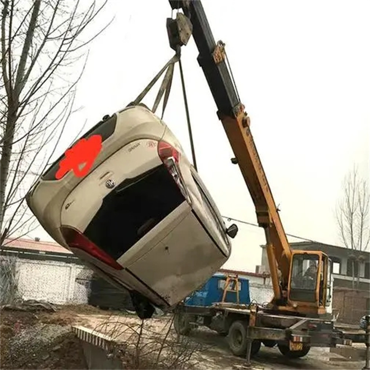 湘桥随时待命，吊车24小时道路救援服务全解析